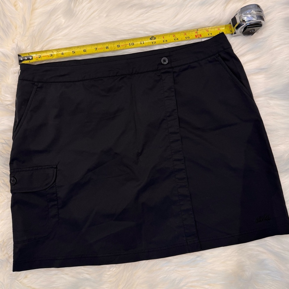 Avia, ladies black Skort with side Pocket, size XL
